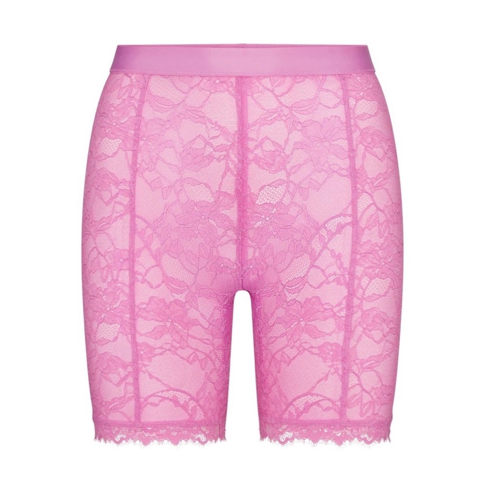 Skims Lace Short - Bubble Gum - Picture 1 of 2
